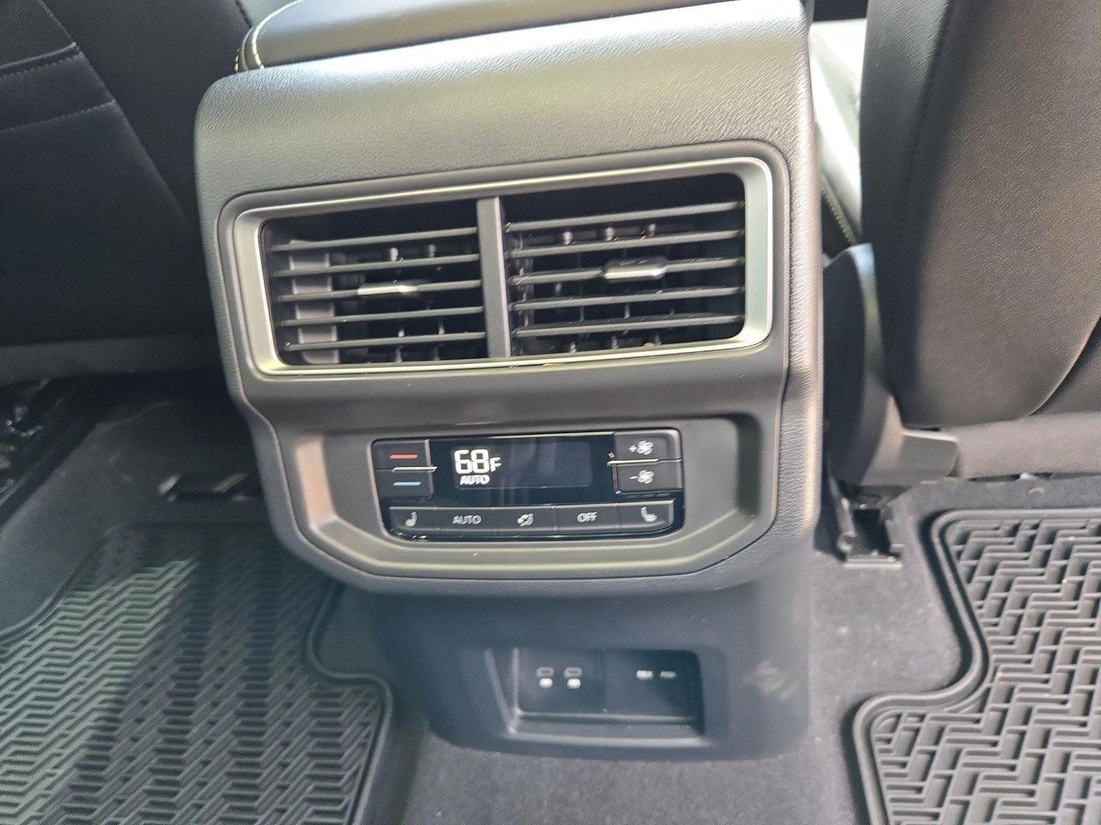 2024 Volkswagen Atlas 14
