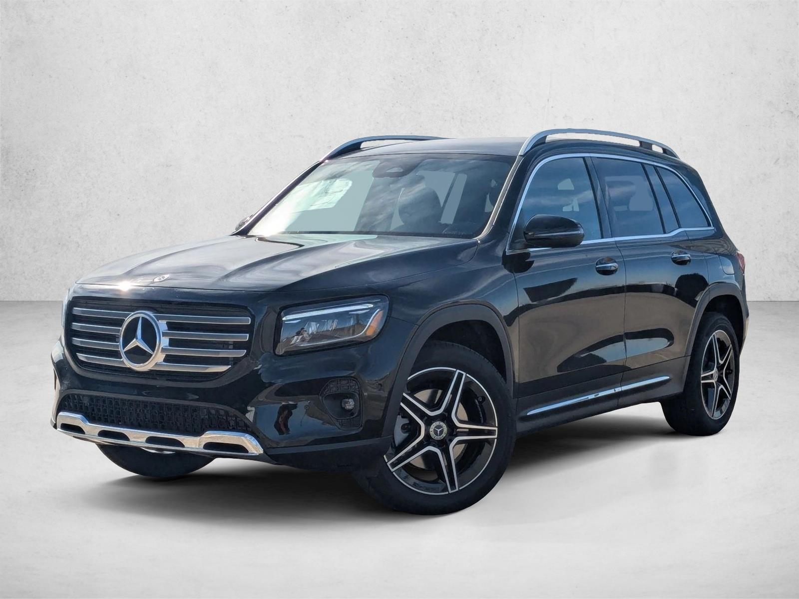 2026 Mercedes-Benz GLB GLB 250's photo