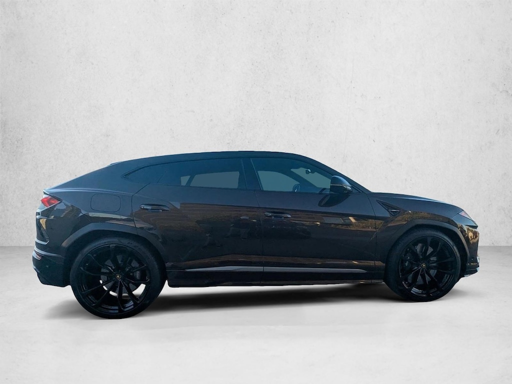 Used 2021 Lamborghini Urus  SUV