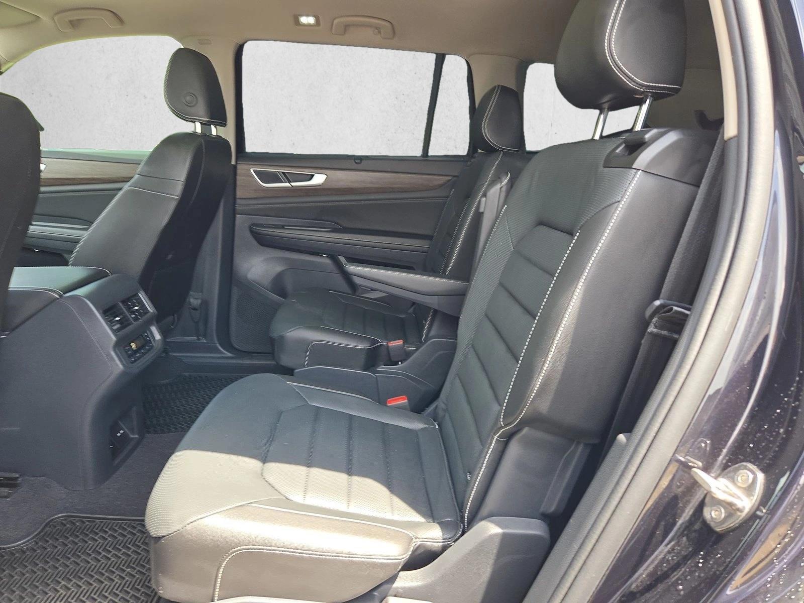 2024 Volkswagen Atlas 16
