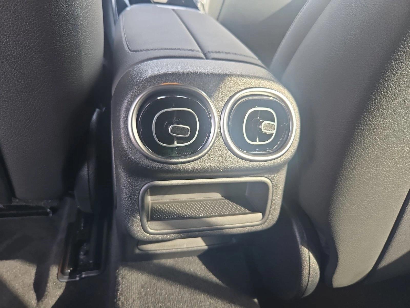 2026 Mercedes-Benz GLC Base - Photo 16