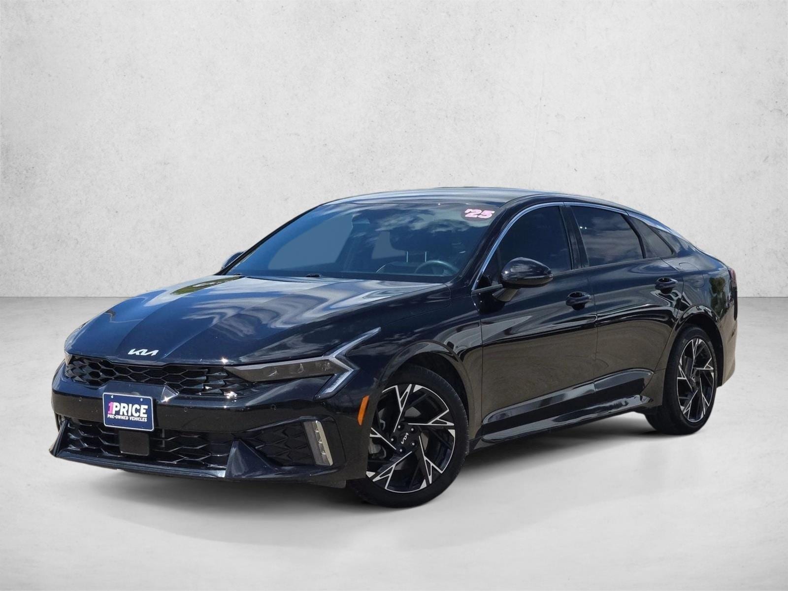 2025 Kia Optima GT-Line FWD's photo