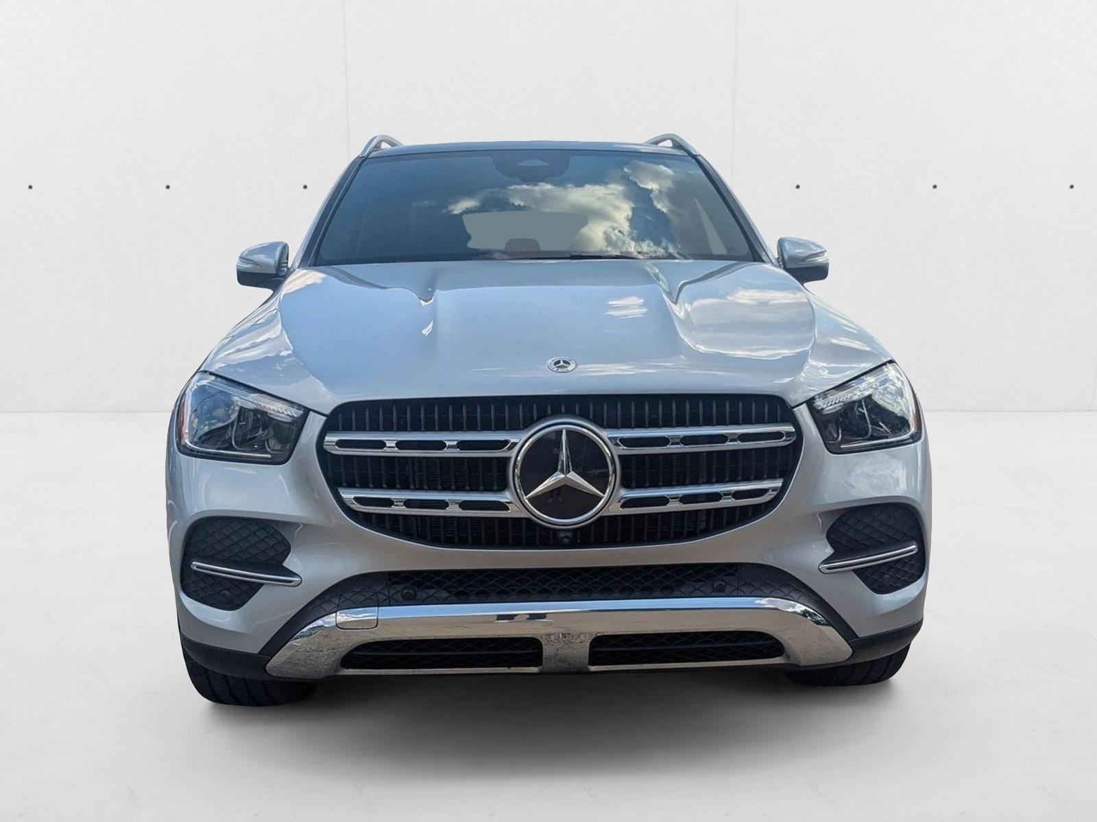 2025 Mercedes Benz GLE 450 4MATIC photo 2