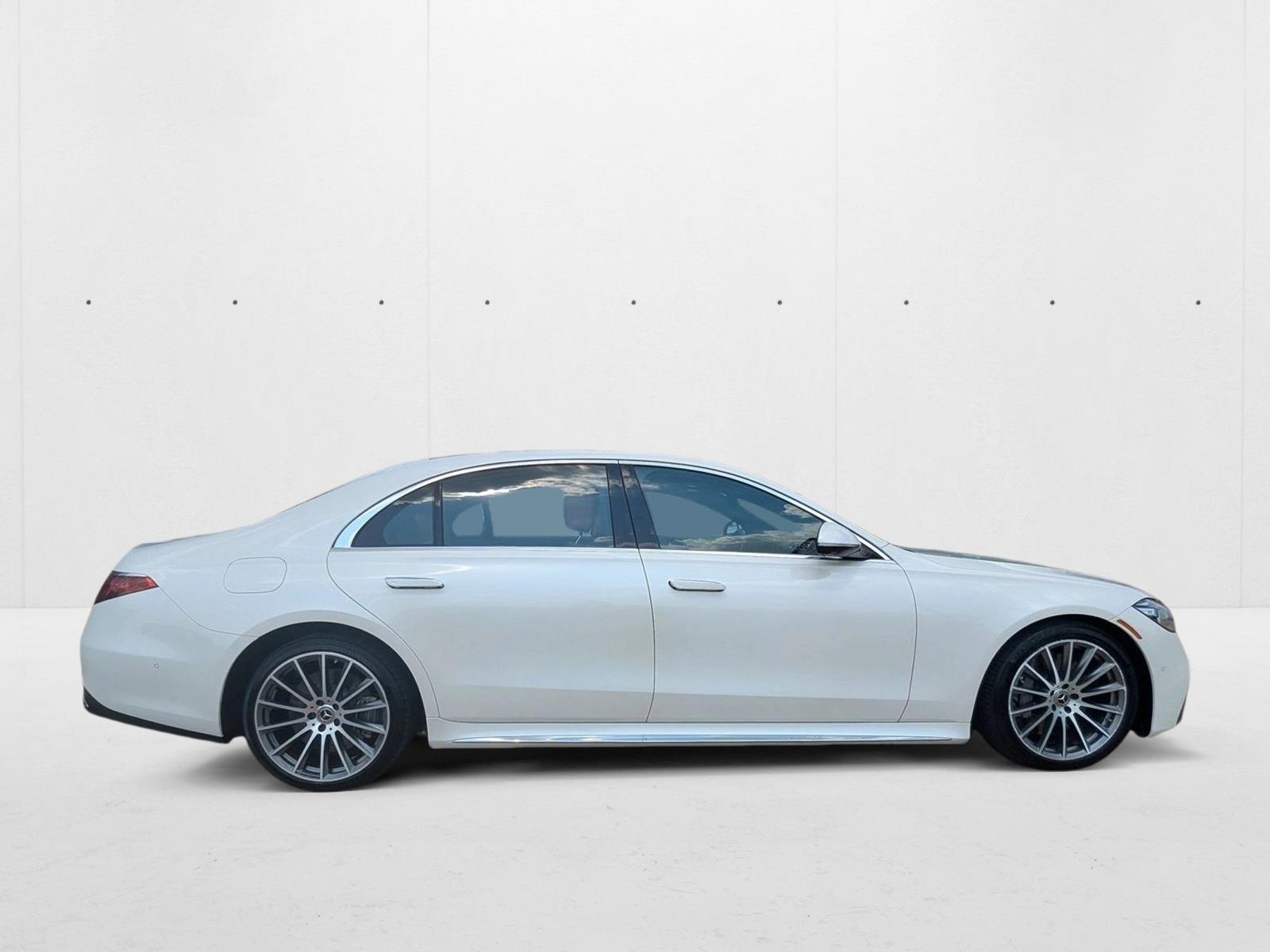 2022 Mercedes Benz S 580 4MATIC photo 4