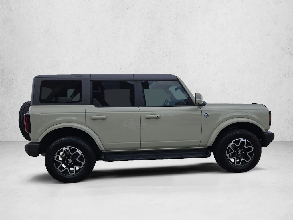 Used 2025 Ford Bronco Outer Banks SUV
