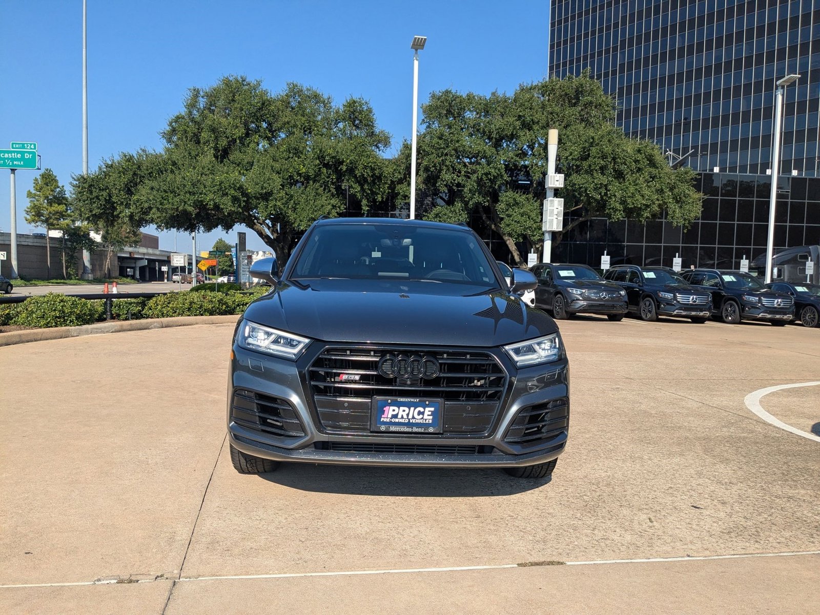 2018 Audi SQ5 Premium Plus photo 2
