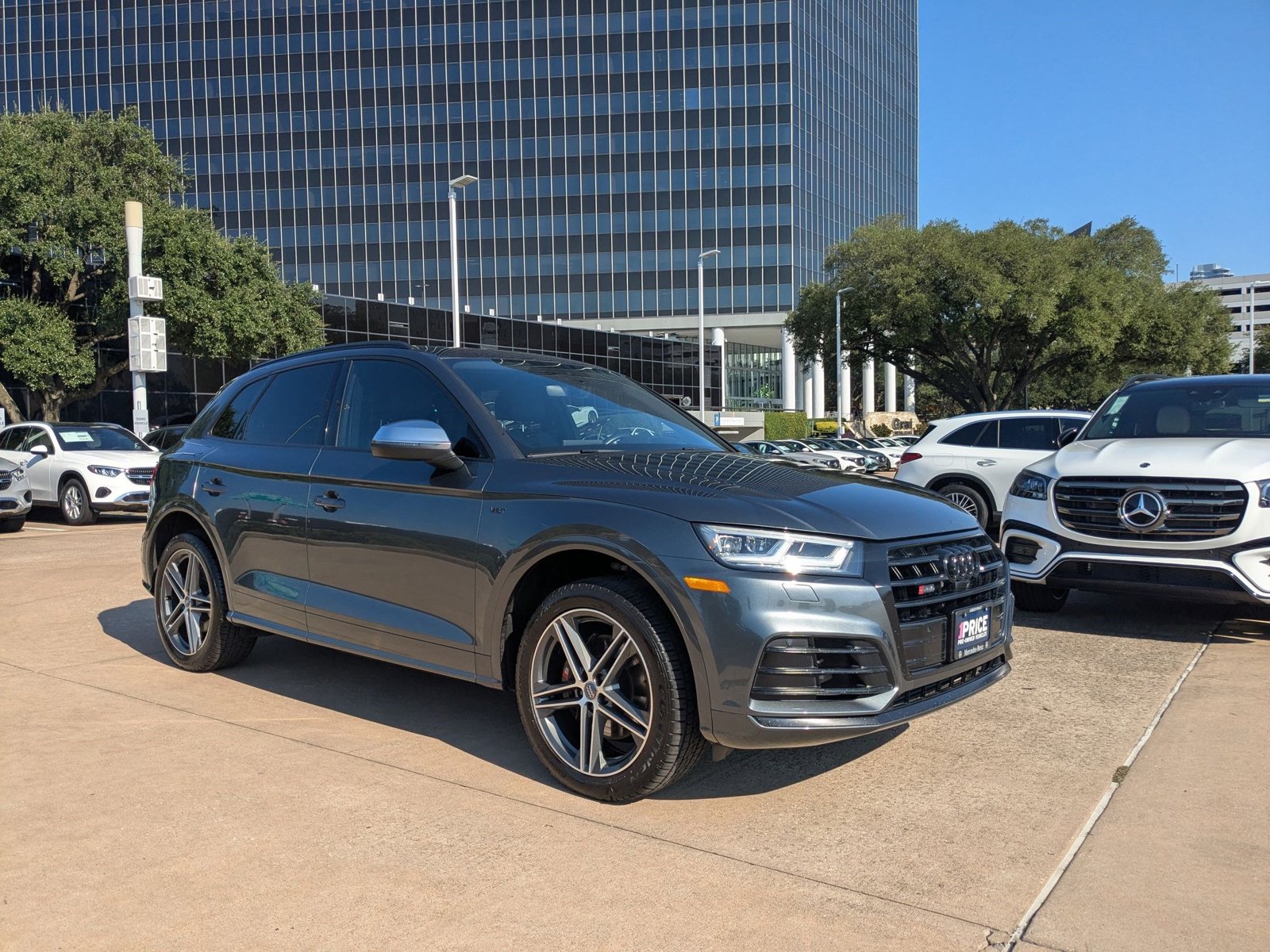 2018 Audi SQ5 Premium Plus photo 3