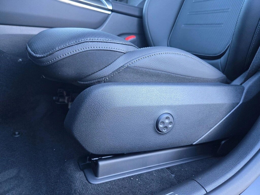 New 2026 Mercedes-Benz GLC 300 GLC 300 SUV SUV