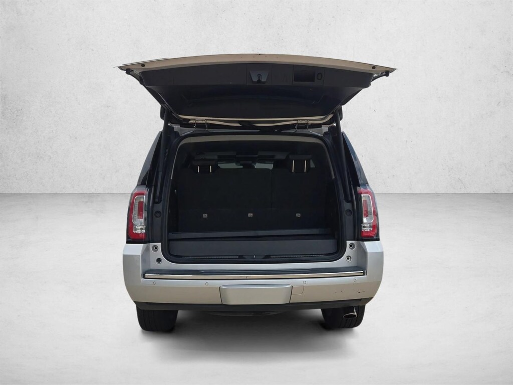 Used 2017 GMC Yukon Denali SUV