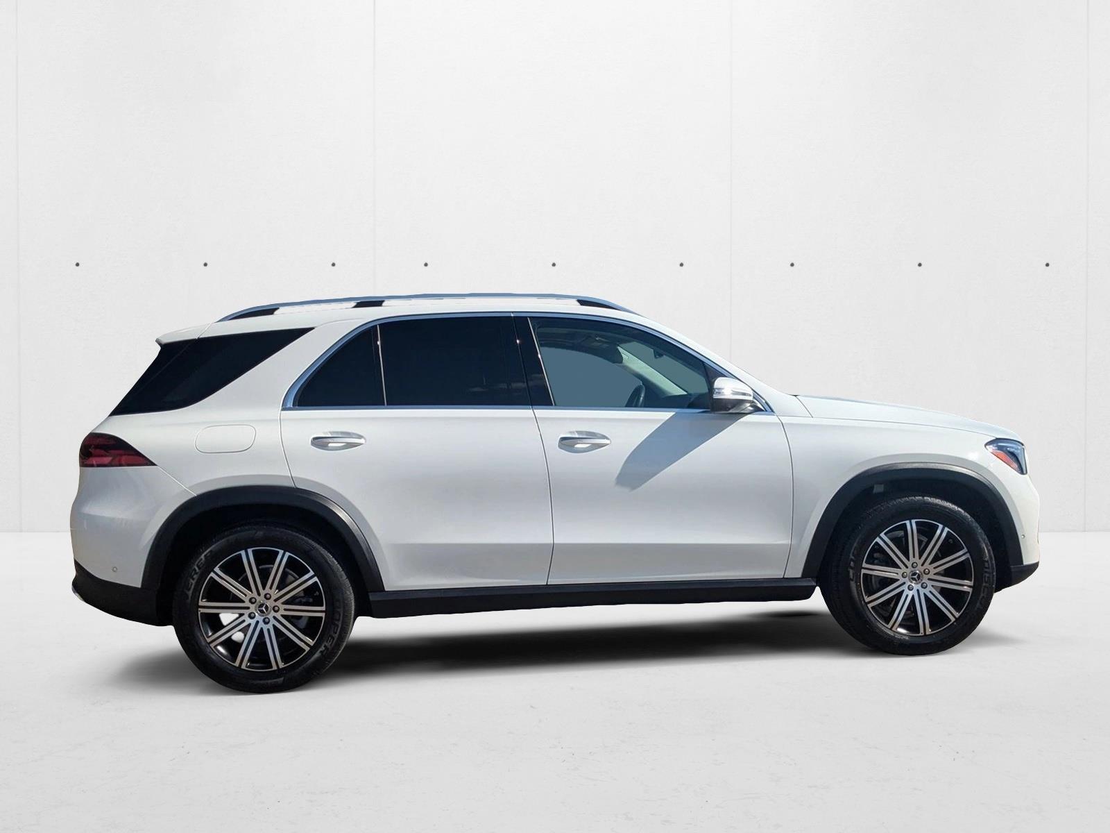 2025 Mercedes Benz GLE 350 4MATIC photo 4