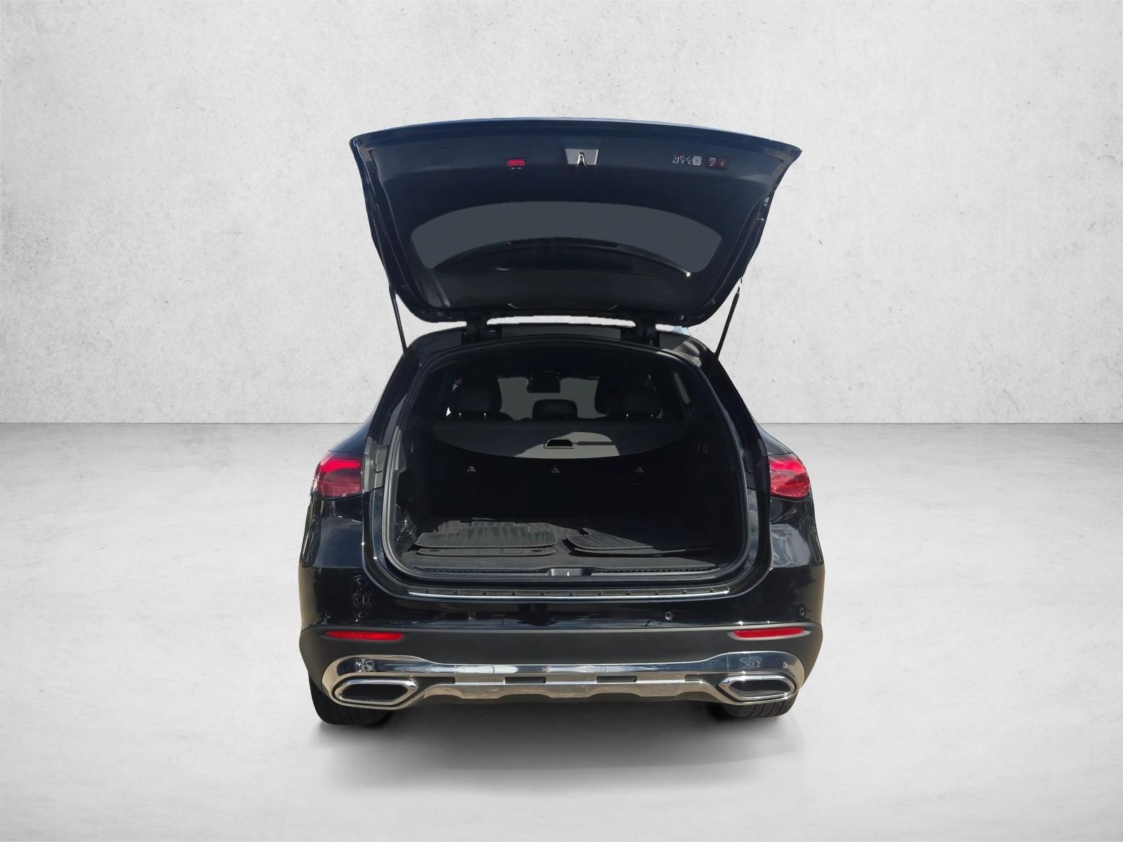 2026 Mercedes-Benz GLC Base - Photo 7