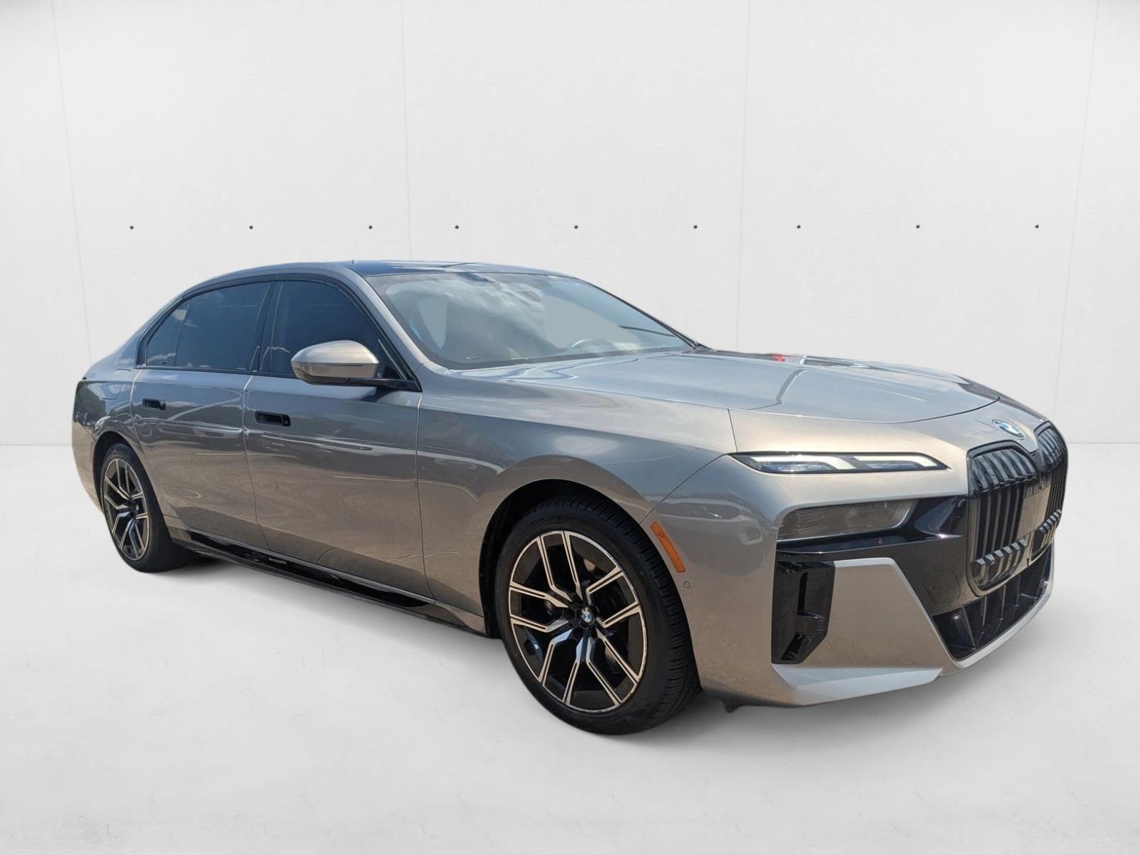 2023 Bmw 740i Sedan photo 3