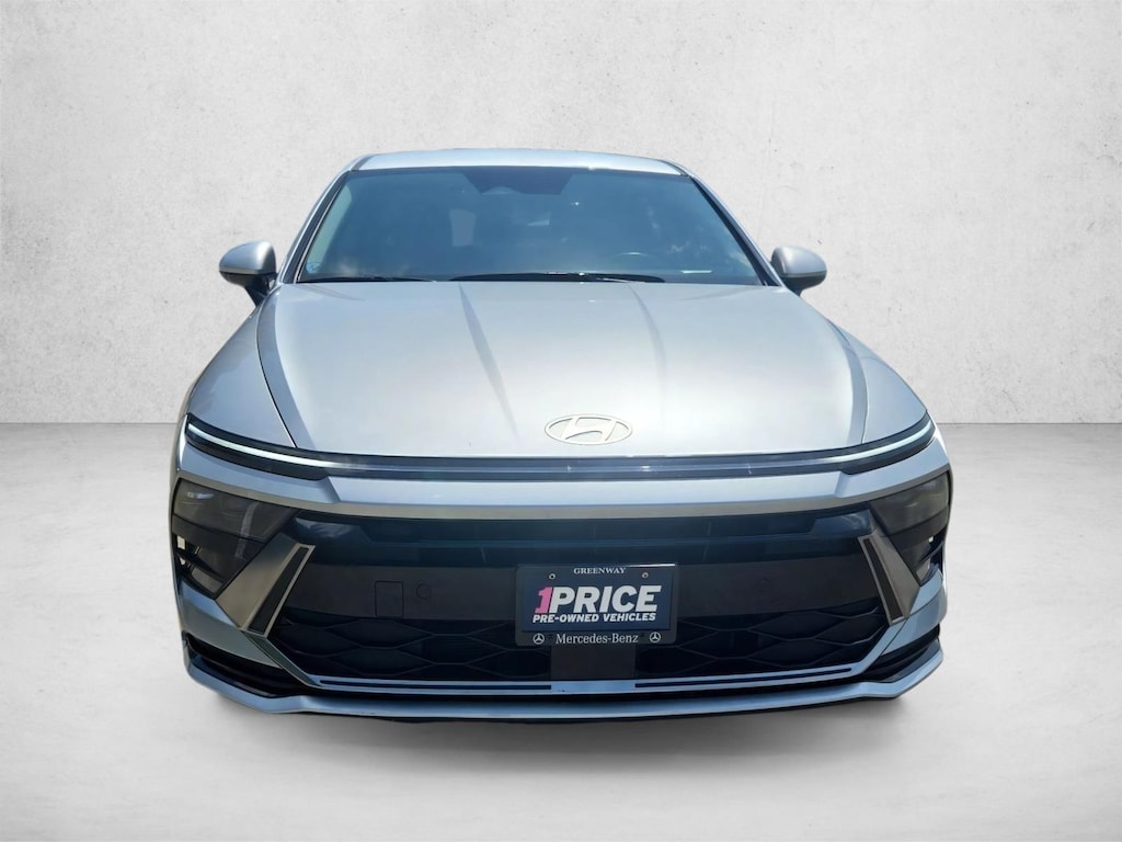 Used 2025 Hyundai Sonata Hybrid SEL Sedan