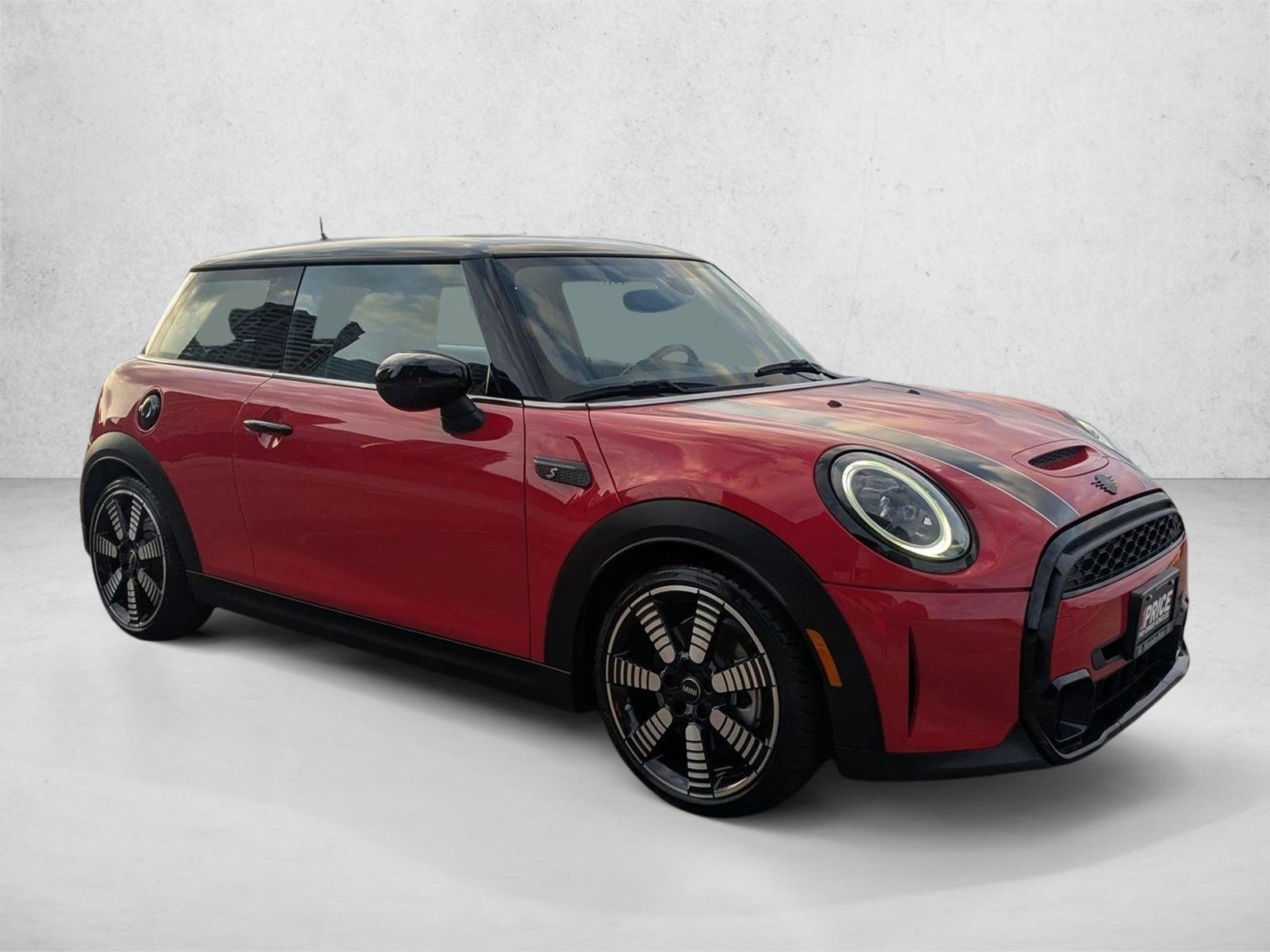 2022 Mini Cooper Hardtop S photo 3