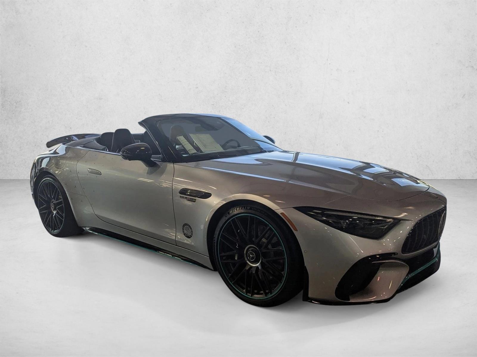 2024 Mercedes Benz SL AMG 63 photo 3
