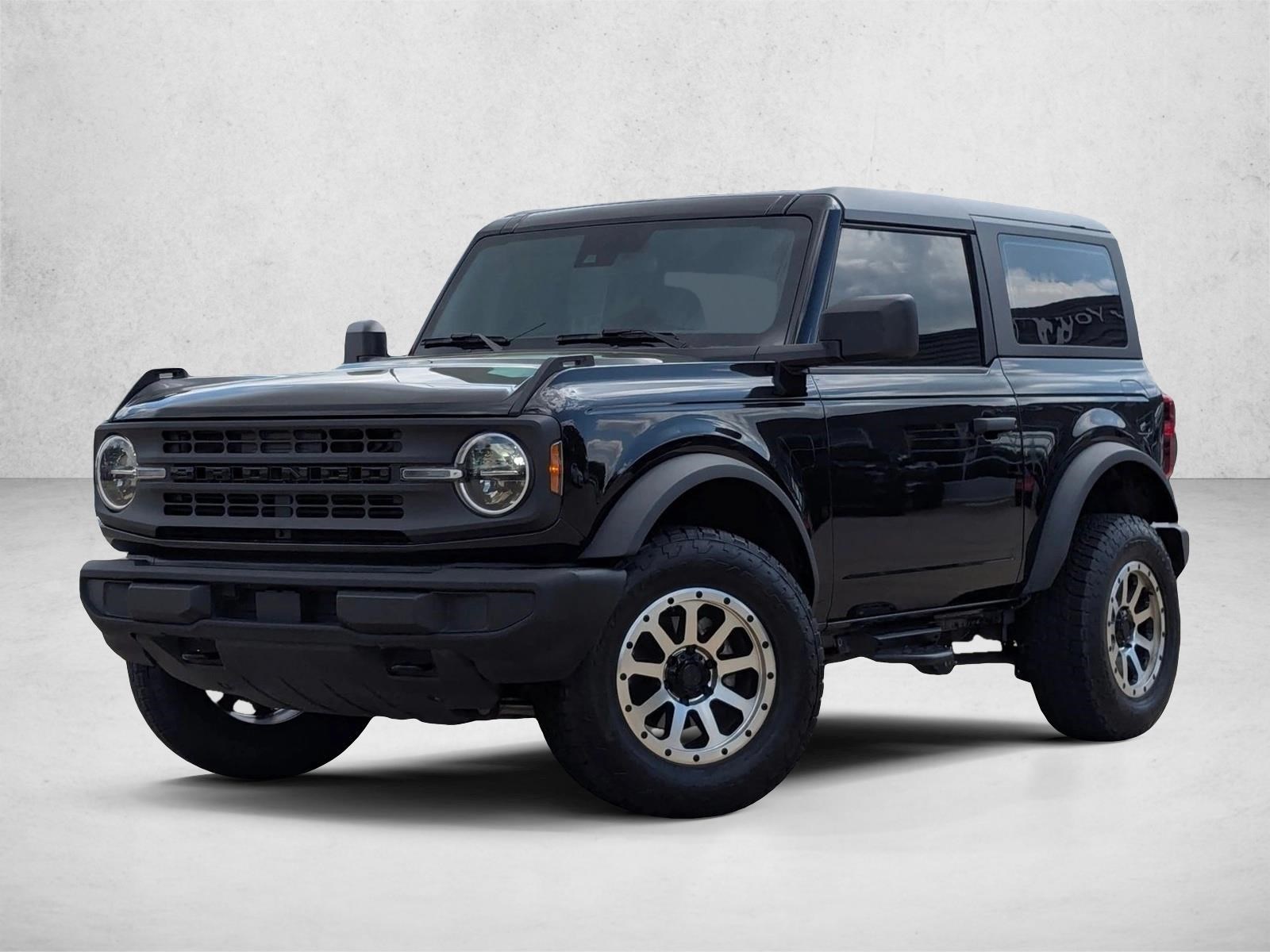 2021 Ford Bronco 2-Door Base