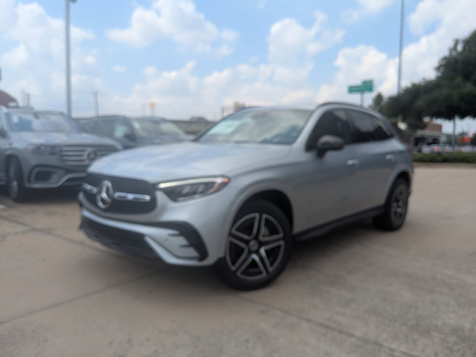 2026 Mercedes-Benz GLC