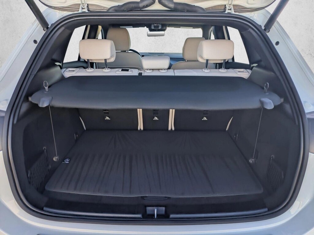 Certified 2025 Mercedes-Benz GLA SUV