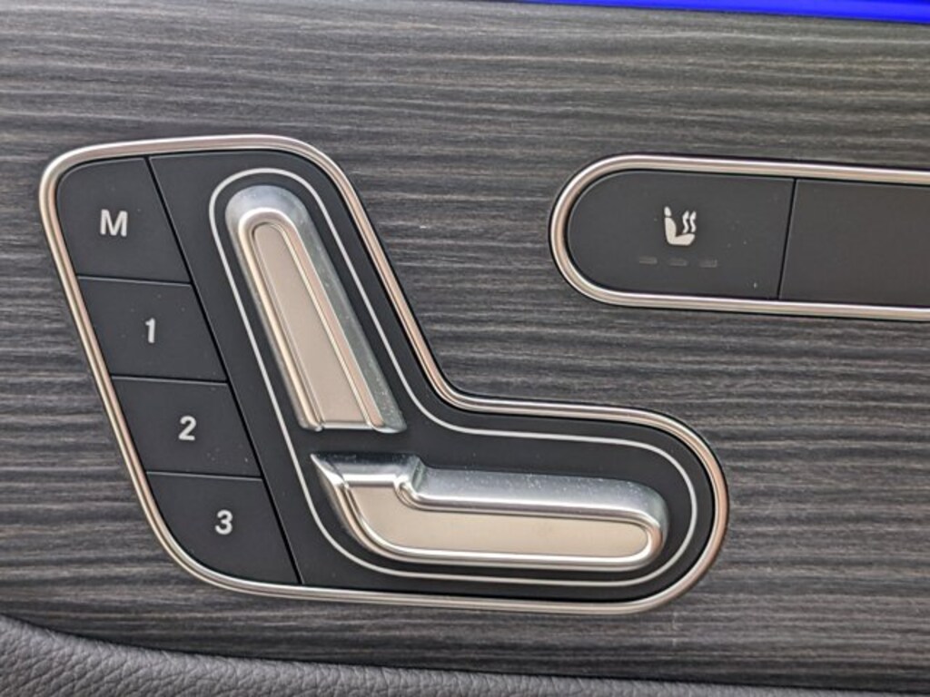 Certified 2025 Mercedes-Benz GLB SUV