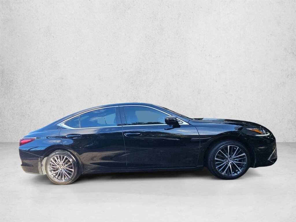 Used 2024 Lexus ES Sedan