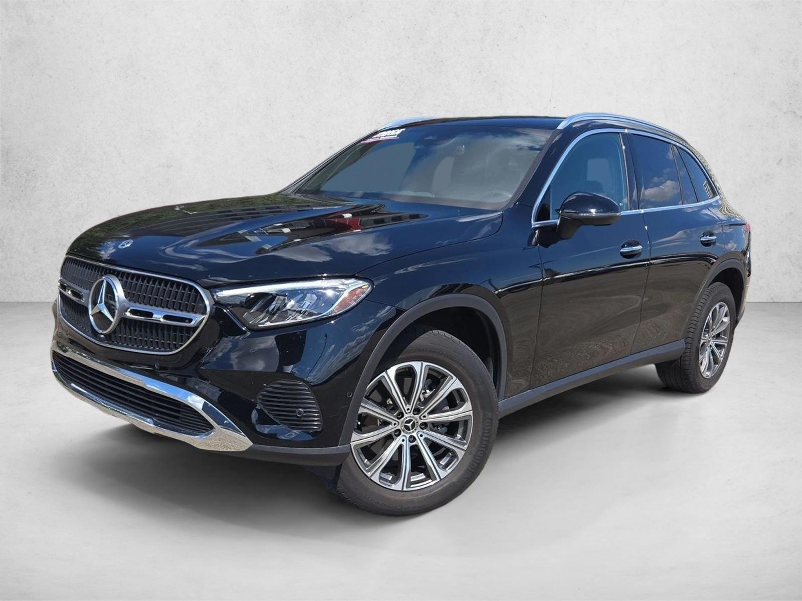 2025 Mercedes-Benz GLC