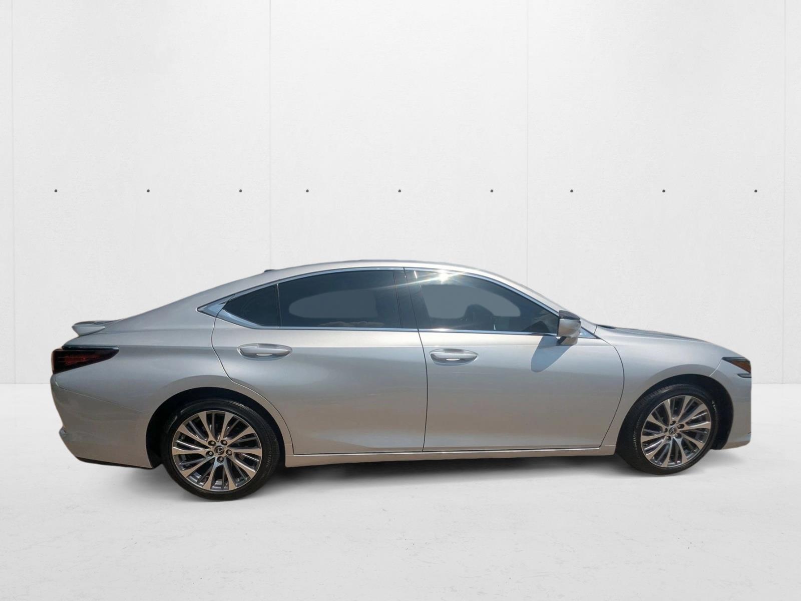 2021 Lexus ES Premium photo 4