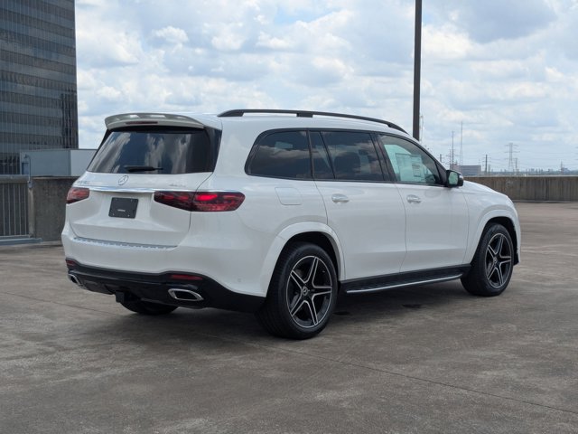 2025 Mercedes Benz GLS 450 4MATIC photo 2