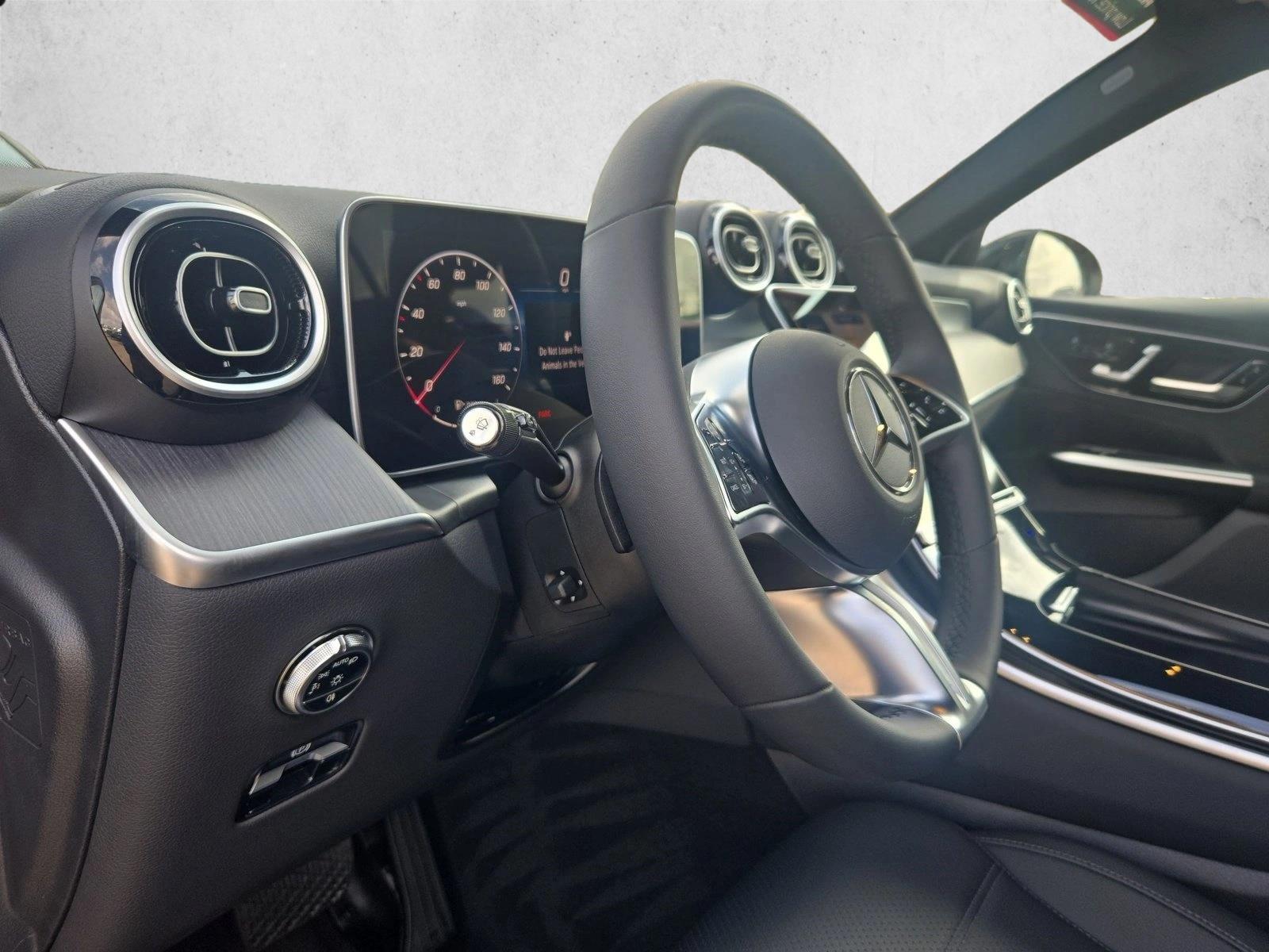 2026 Mercedes-Benz GLC Base - Photo 10