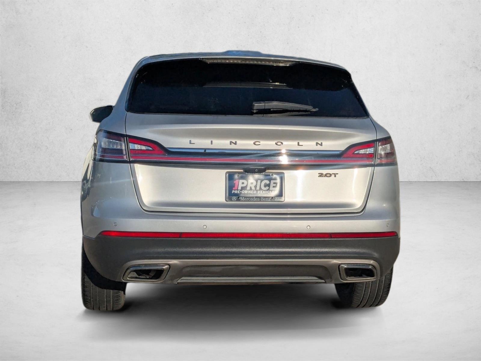 2019 Lincoln Nautilus Reserve photo 4