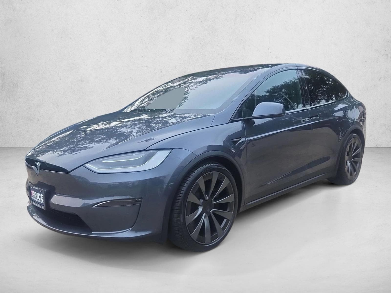 2022 Tesla Model X Long Range's photo