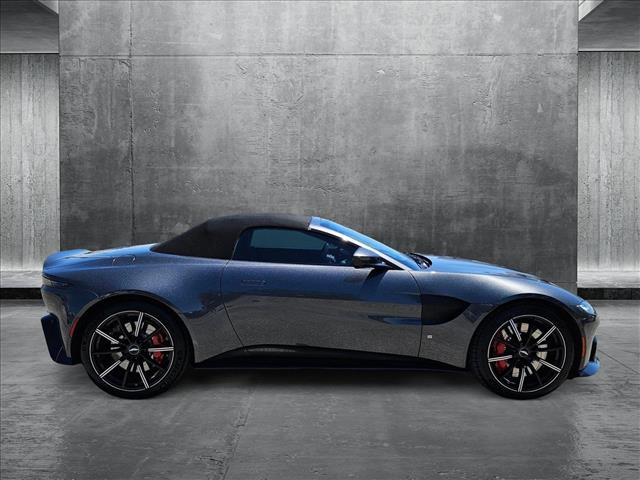 2021 Aston Martin Vantage photo 4