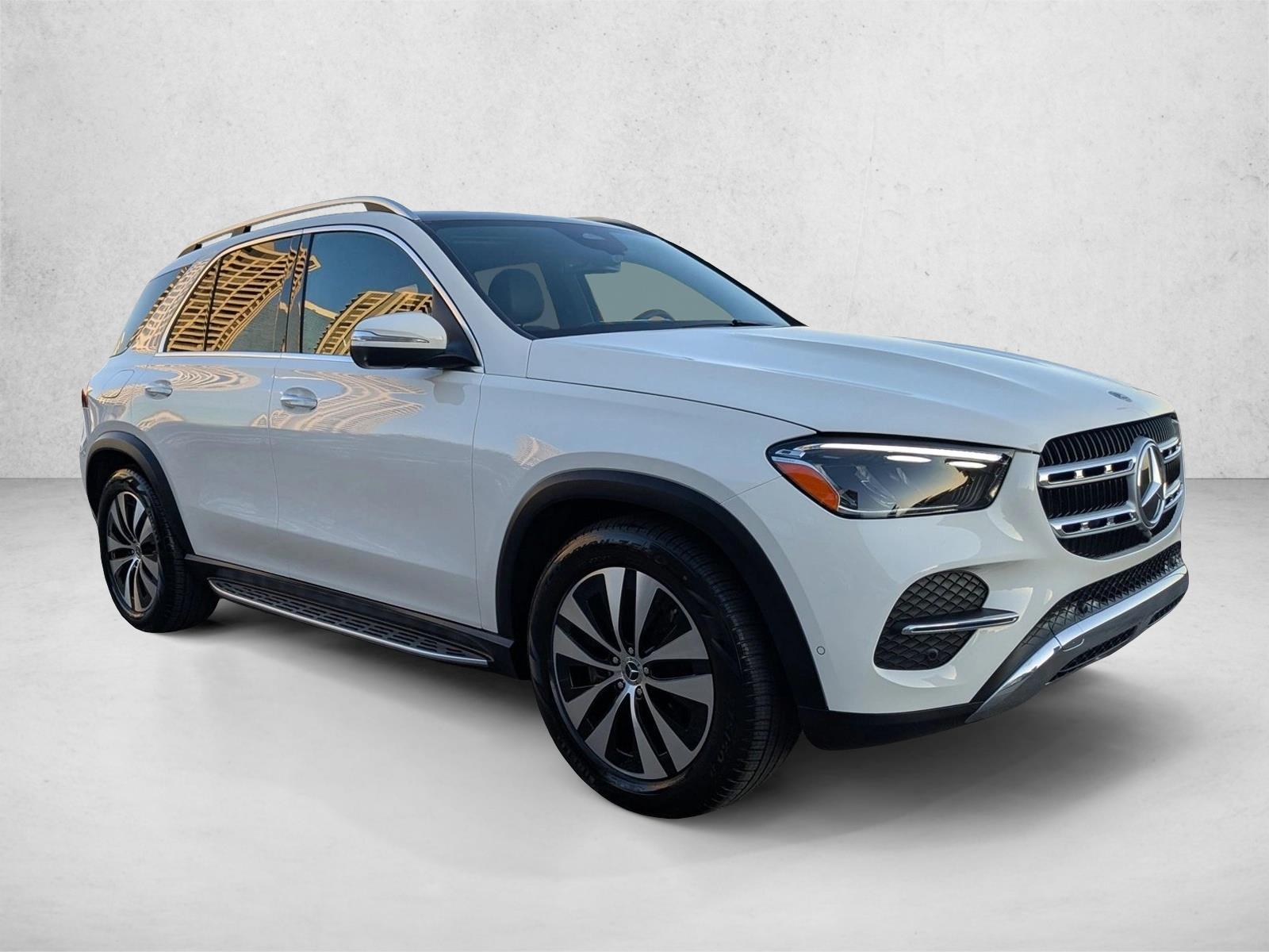 2024 Mercedes Benz GLE 4MATIC photo 3