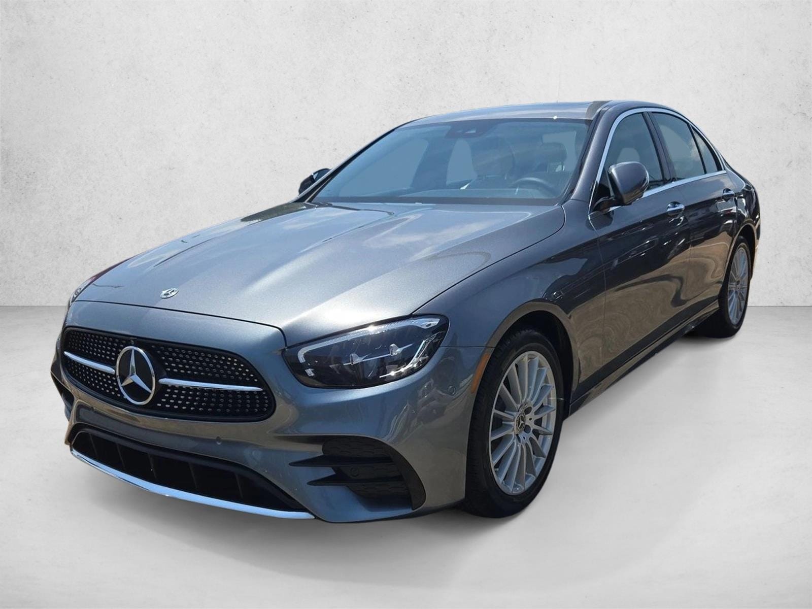 2023 Mercedes-Benz E-Class E350's photo