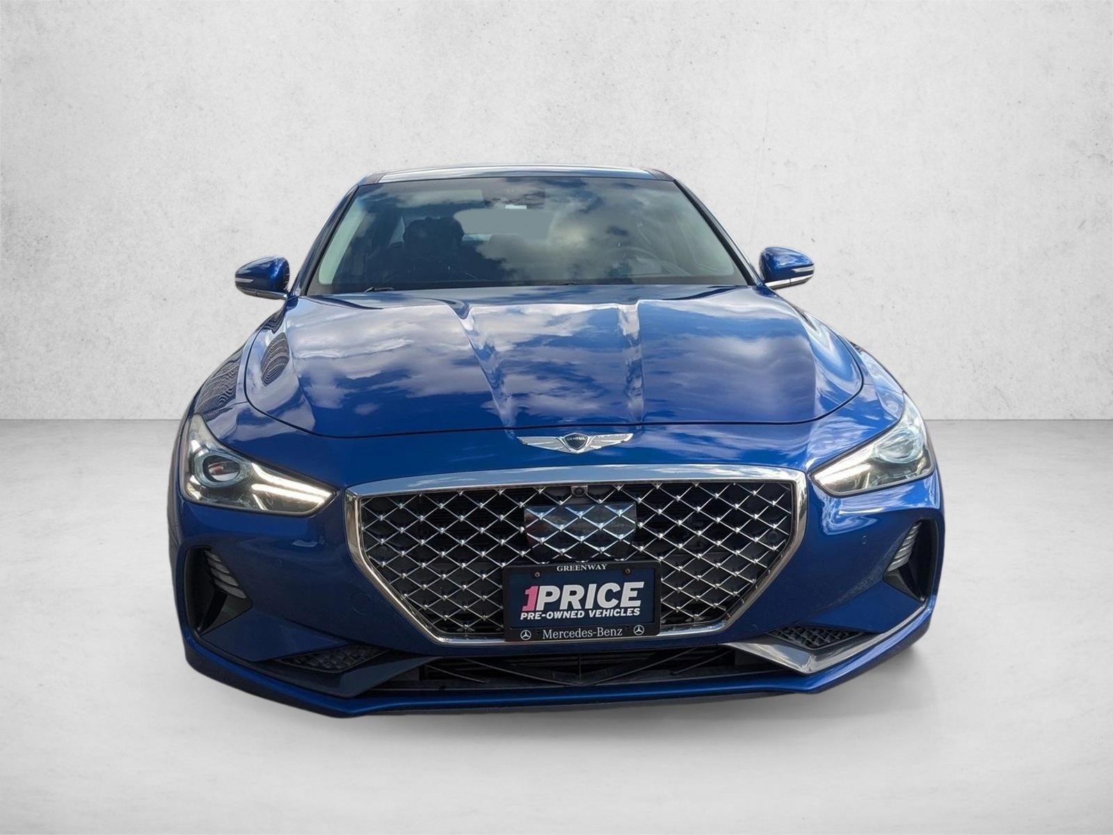 2021 Genesis G70 2.0T Prestige photo 2