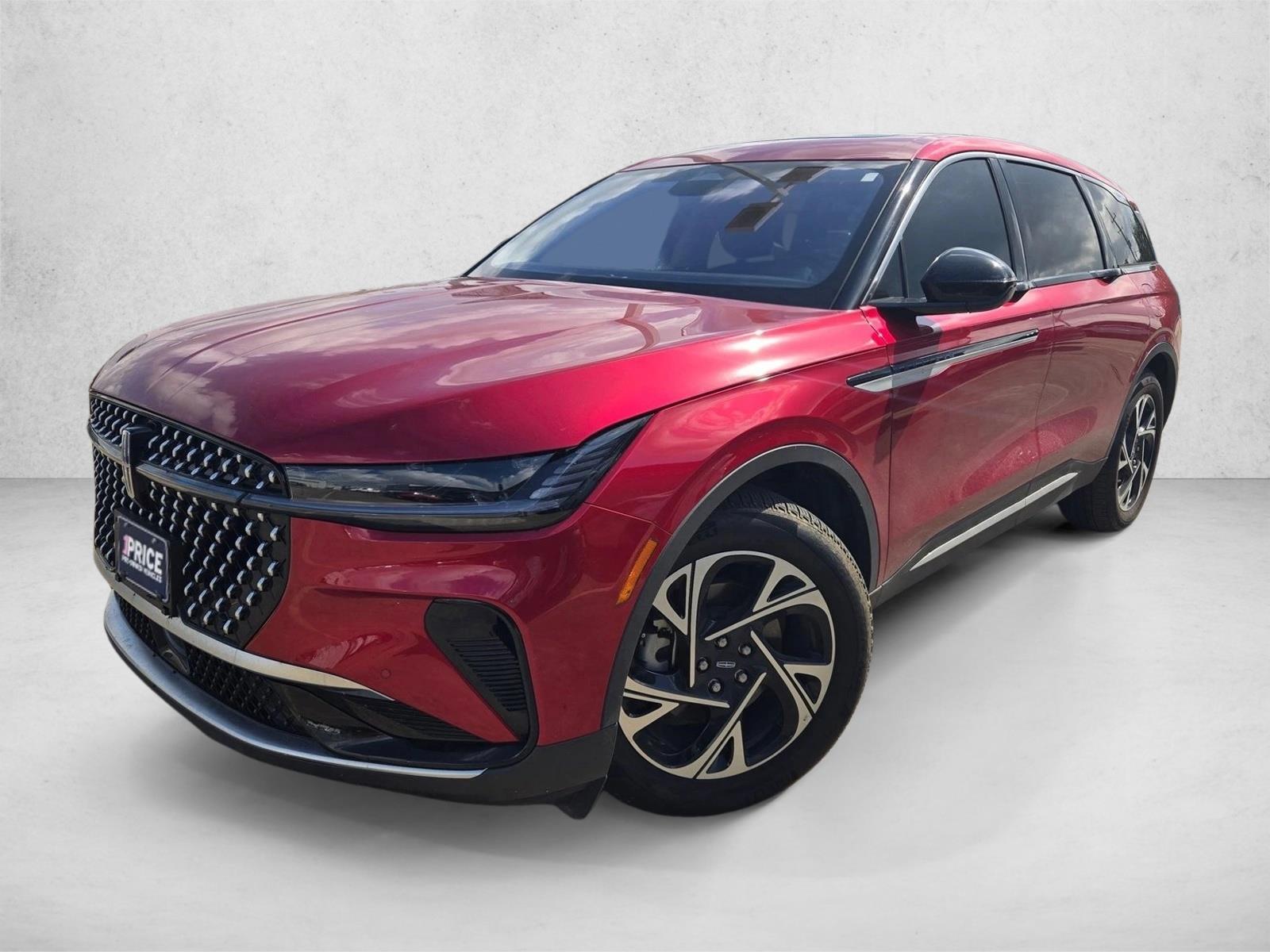 2025 Lincoln Nautilus Premiere AWD's photo