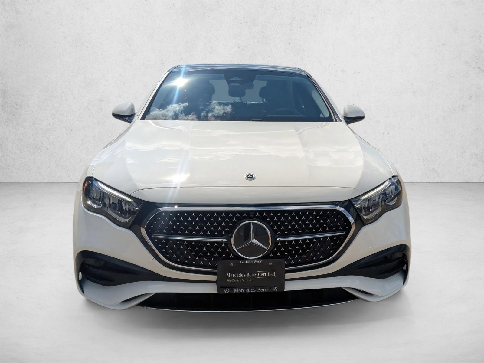 2025 Mercedes Benz E 350 4MATIC photo 2