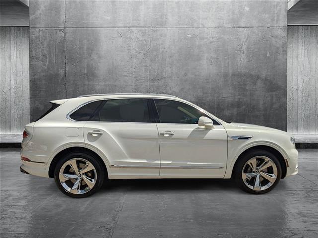 2023 Bentley Bentayga S photo 4