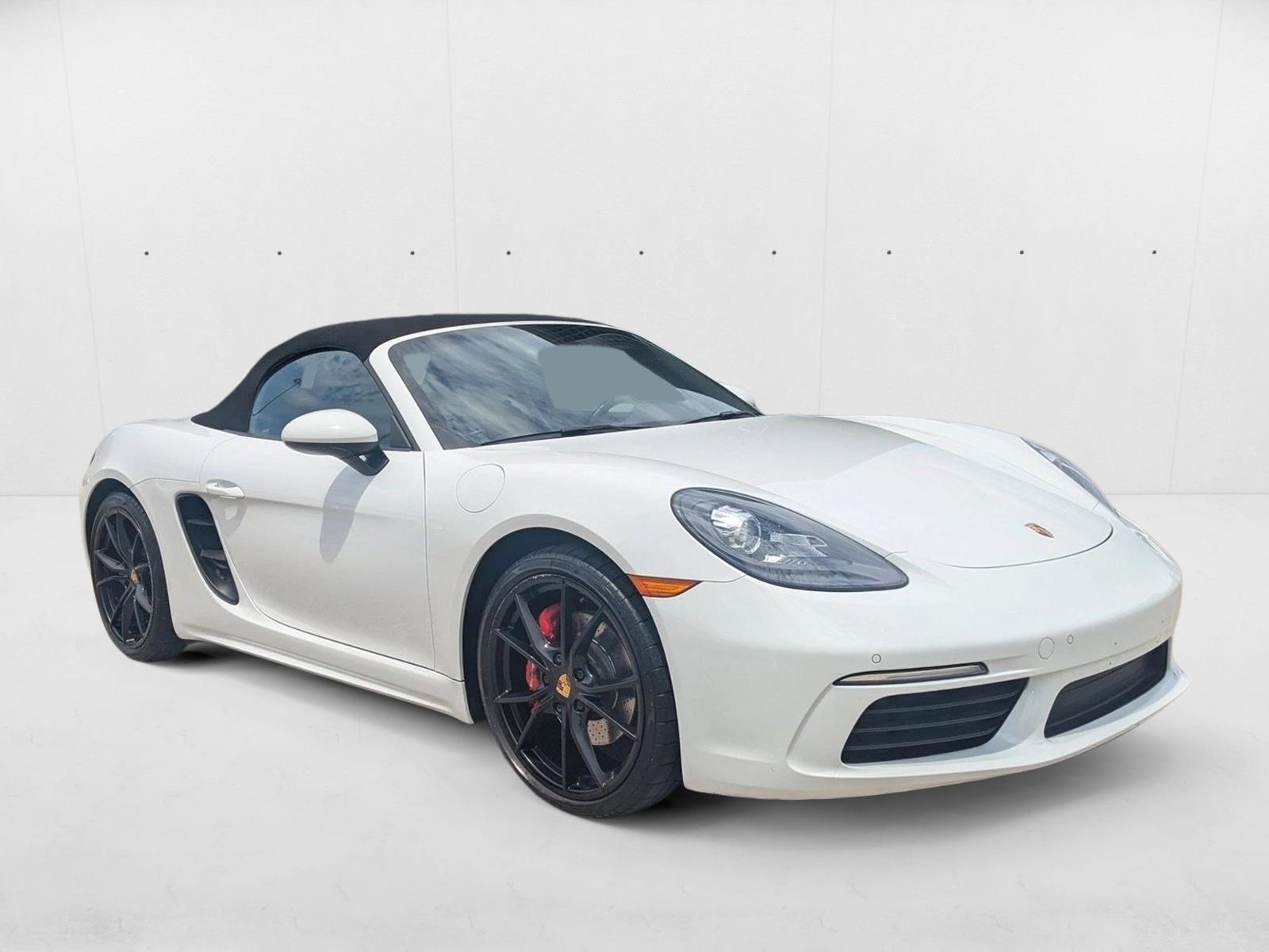 2018 Porsche Boxster S photo 3