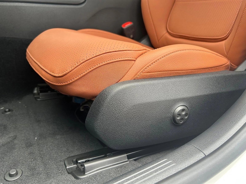 New 2026 Mercedes-Benz C-Class C 300 Sedan Sedan