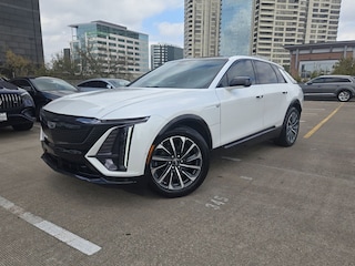 2024 CADILLAC Lyriq