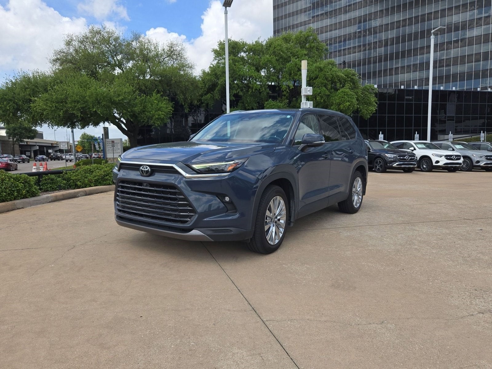 2024 Toyota Grand Highlander Platinum