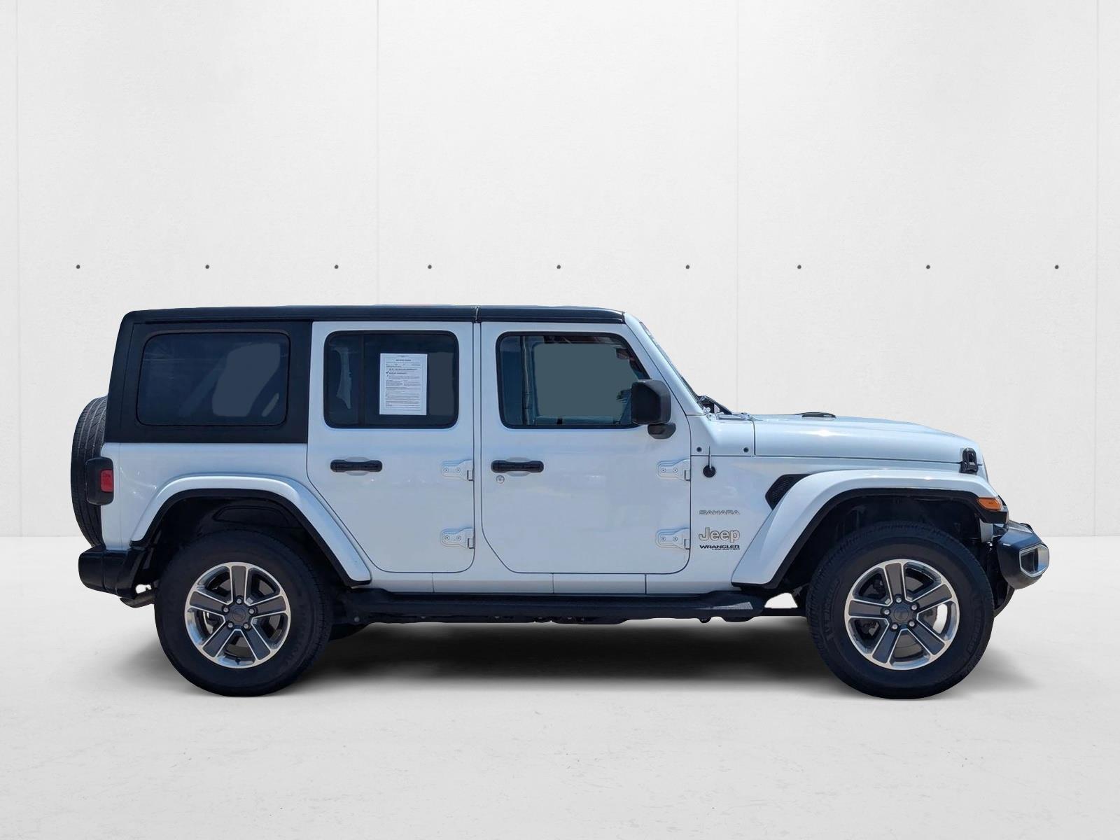 2021 Jeep Wrangler Unlimited Sahara photo 4