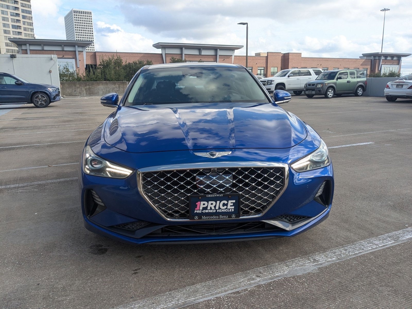 2021 Genesis G70 2.0T Prestige photo 2