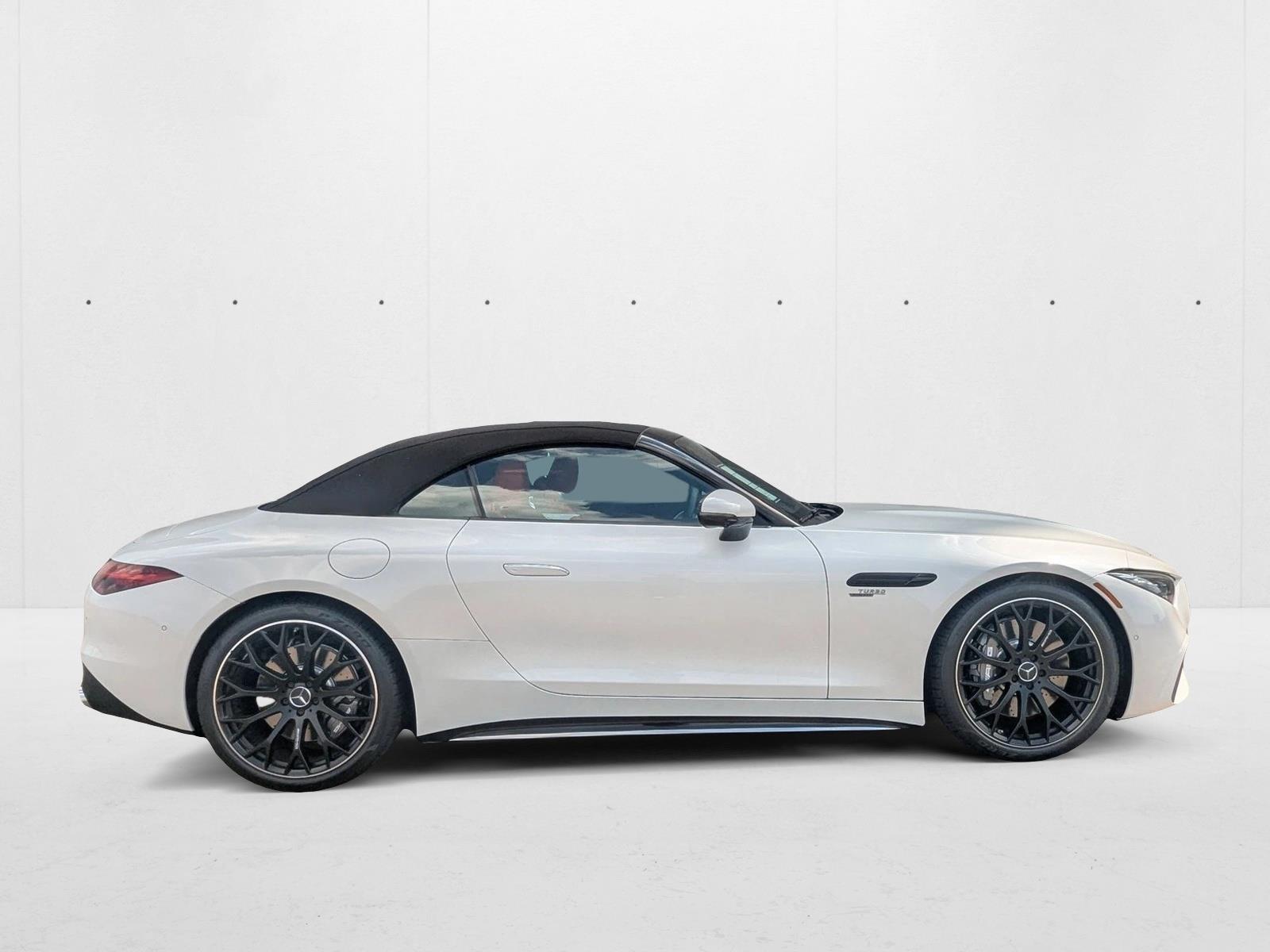 2026 Mercedes Benz SL AMG 43 photo 4