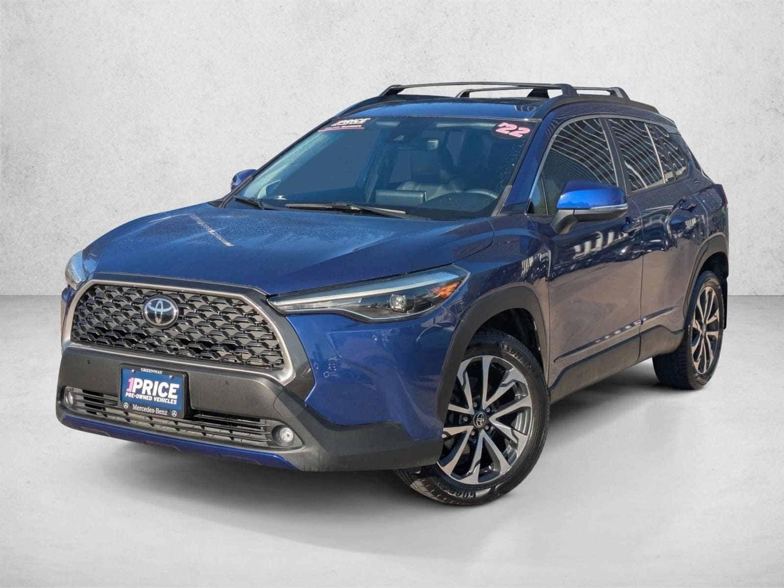 2022 Toyota Corolla Cross XLE's photo