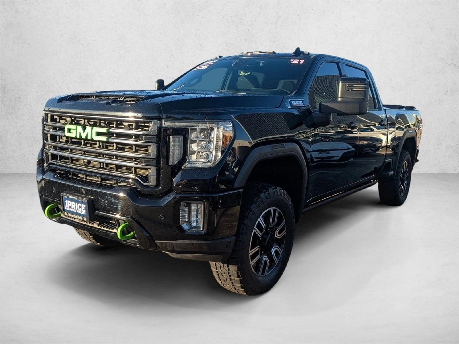 2021 GMC Sierra 2500HD AT4's photo