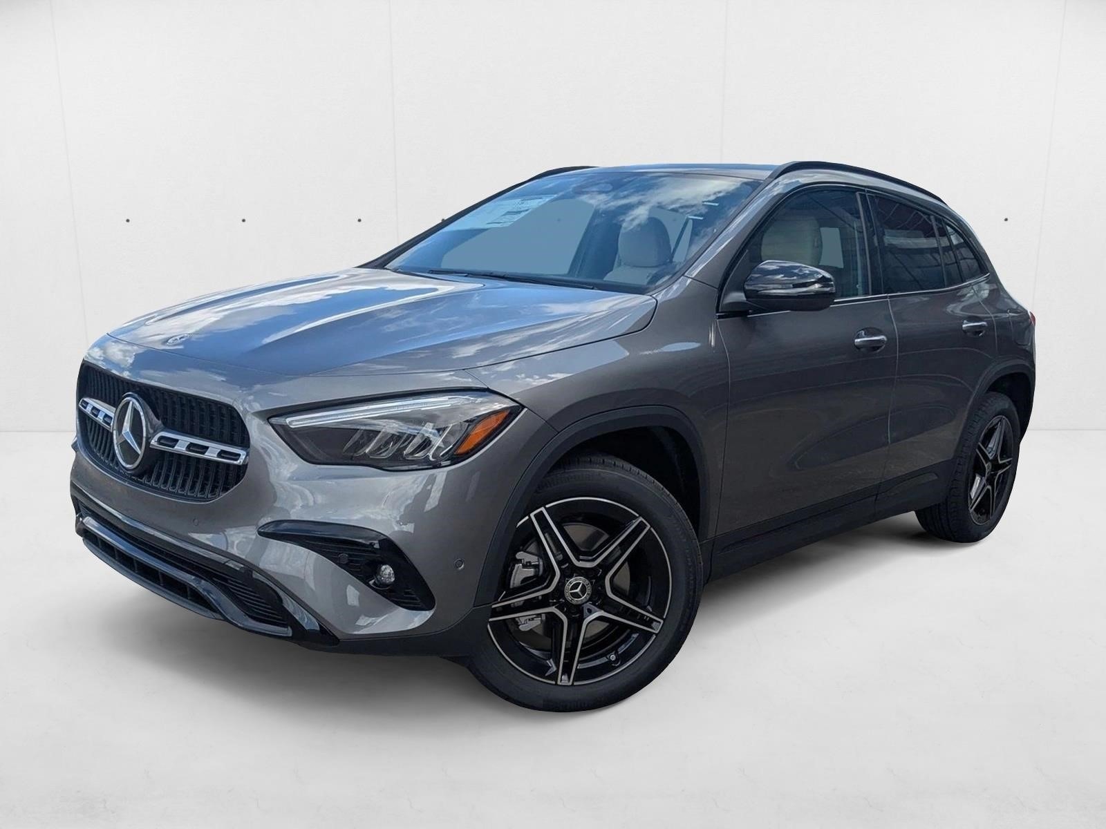 2026 Mercedes-Benz GLA GLA 250's photo