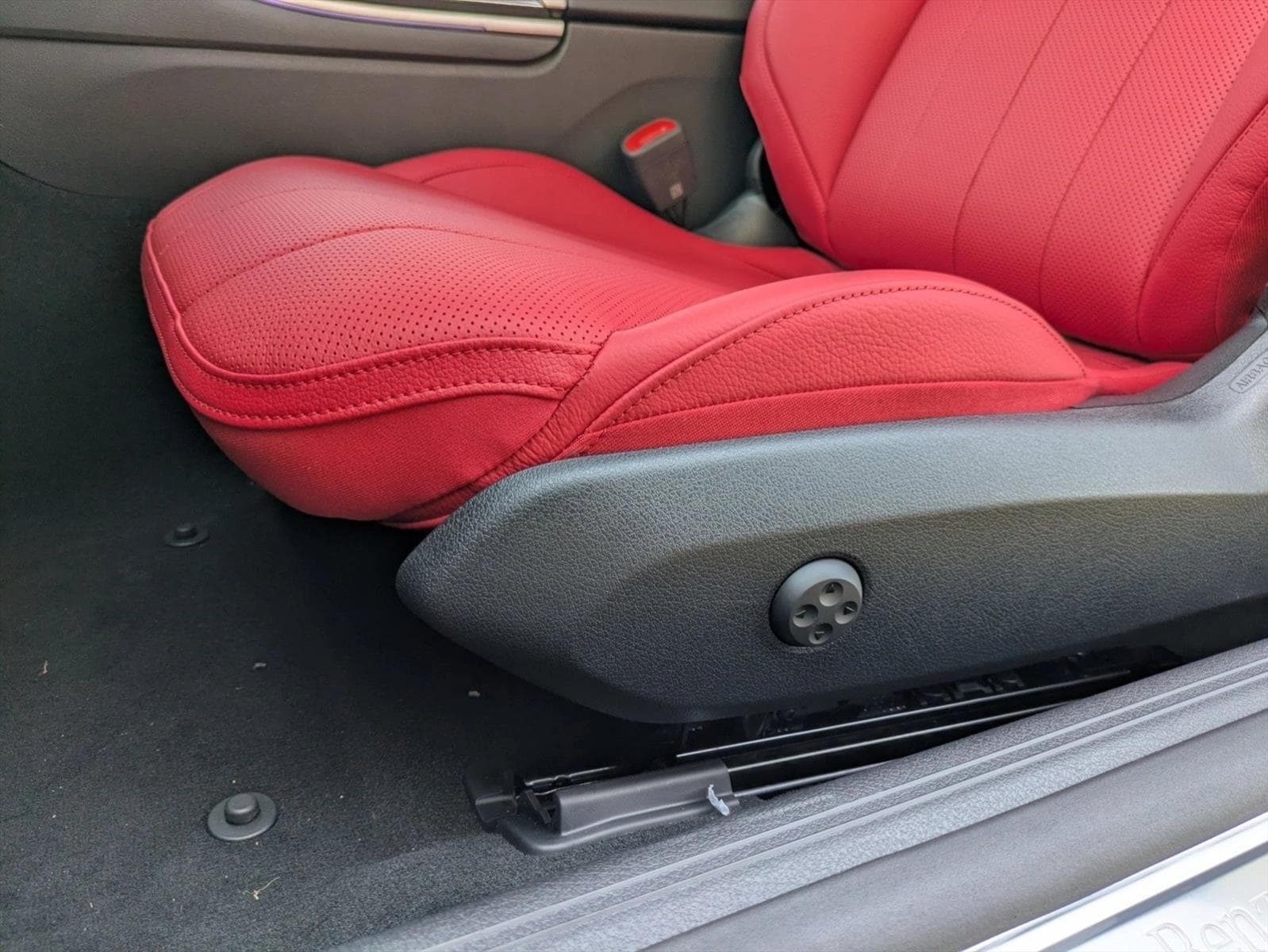 2026 Mercedes-Benz CLE CLE 300 - Photo 4