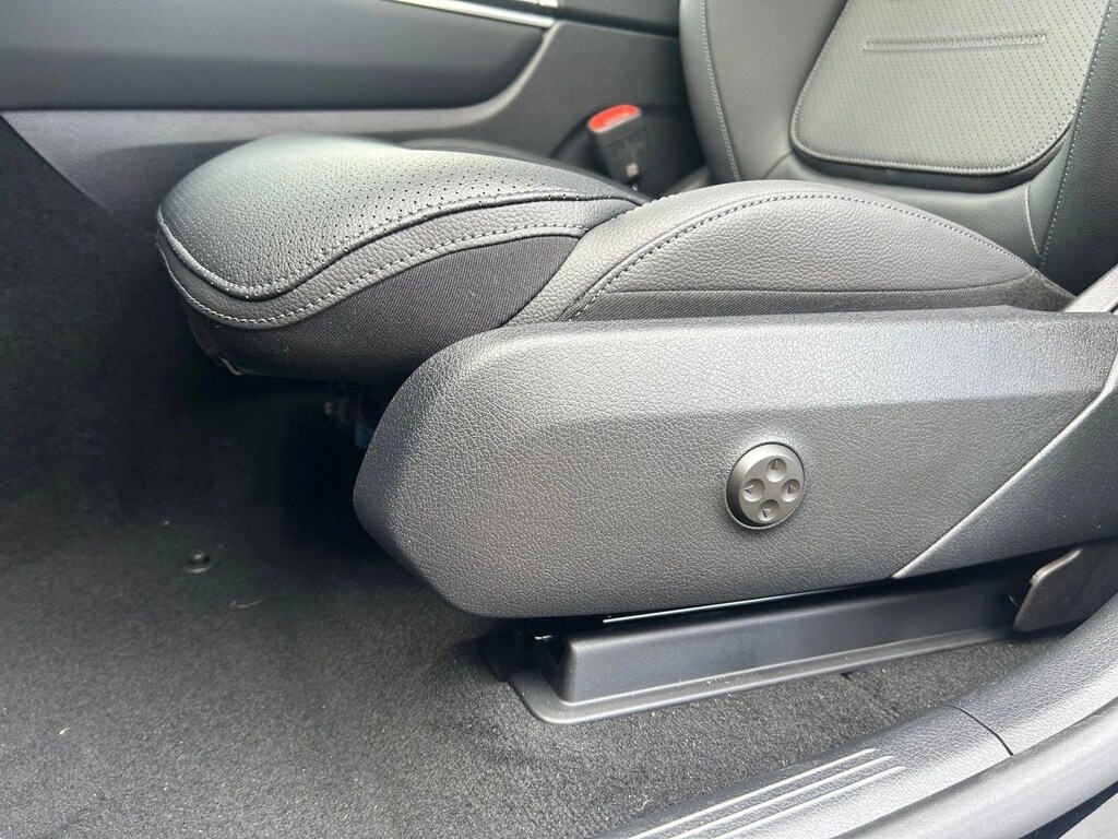 New 2026 Mercedes-Benz GLC 300 GLC 300 SUV SUV