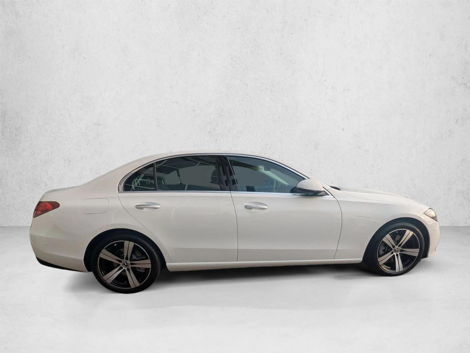 2025 Mercedes Benz C 300 photo 4